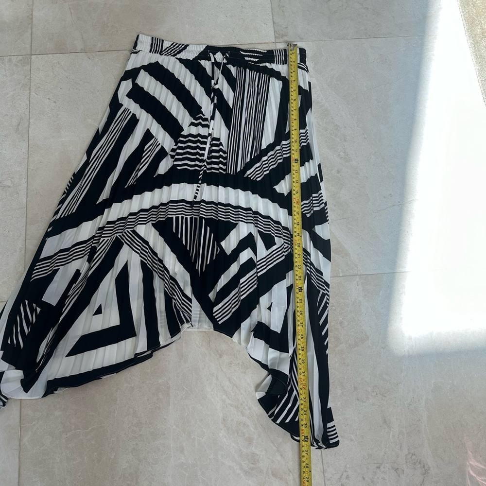 Karl Lagerfeld Black and White Asymmetrical Skirt